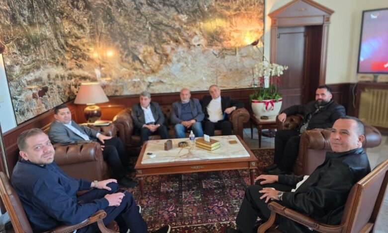 طليس بعد لقاء محافظ جبل لبنان حركة أمل تتابع أوضاع النازحين وخطة الطوارئ في المحافظة