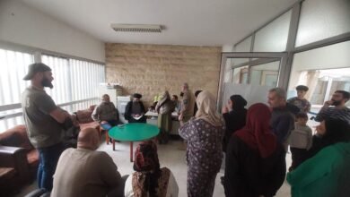 مكتب المرجع اليعقوبي في لبنان يقوم بتوزيع المساعدات