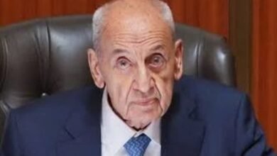 بري يتمسك بموقفه