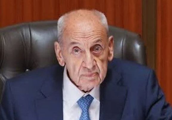 بري يتمسك بموقفه