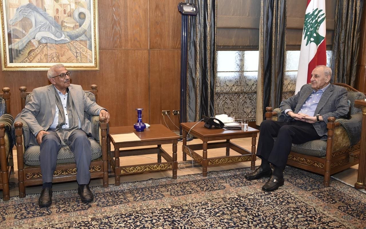 الرئيس بري تابع المستجدات وملف النازحين خلال استقباله وزير المالية والنائب اسامة سعد