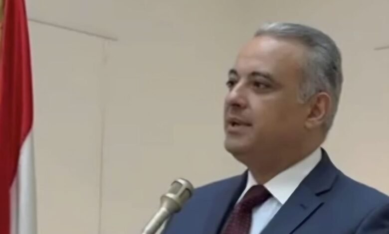 المرتضى: السيادة والاستجداء نقيضان لا يجتمعان...حمى الله لبنان!