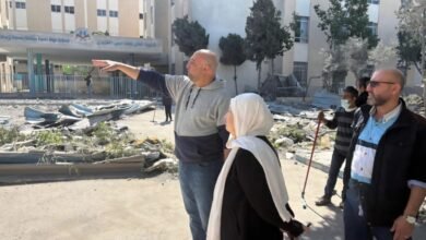 السيدة بهية الحريري تتفقد ثانوية الحاج بهاء الدين الحريري وتستقبل في دارتها الأب فرنسيس