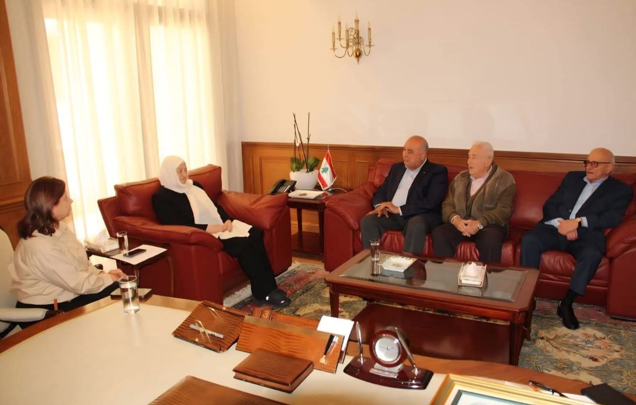 بهية الحريري تلتقي العميد حرب والقاضي الزين ووفداً من روتاري صيدا
