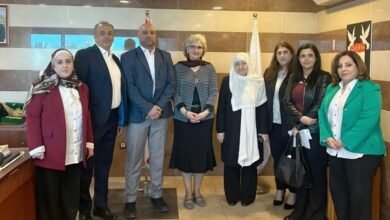 كرامي تستقبل الحريري مع وفد من المكتب التربوي لـ"تيار المستقبل"