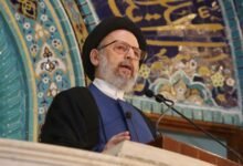 العلامة فضل الله في خطبة العيد: أحوج ما نكون للخطاب العقلاني وتعزيز الوحدة الداخلية.