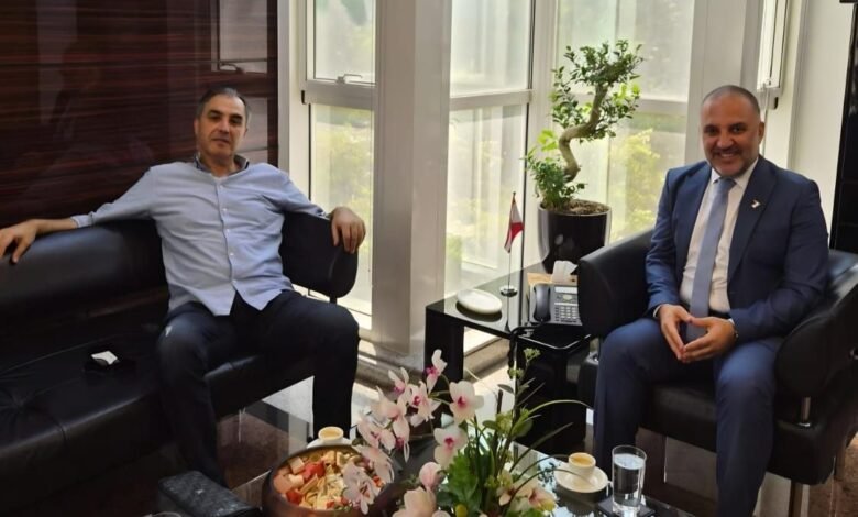 فادي يونس يلتقي القنصل اللبناني وكبار رجال الأعمال في دبي لبحث أوضاع الجالية والتعاون الاقتصادي