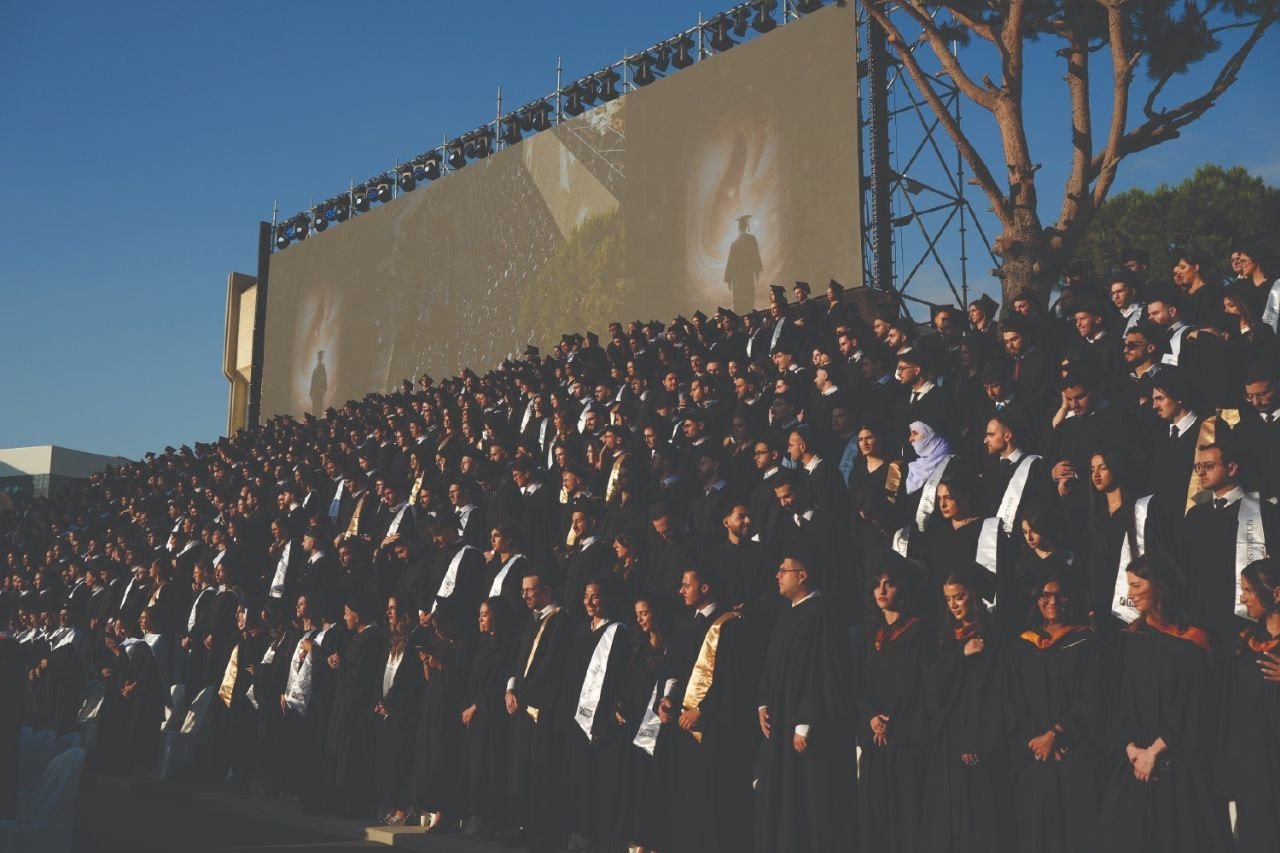 في حفل تخرّج NDU... سلام يرسم معالم الدولة والخوري: لا خلاص إلا عبر مؤسساتها.