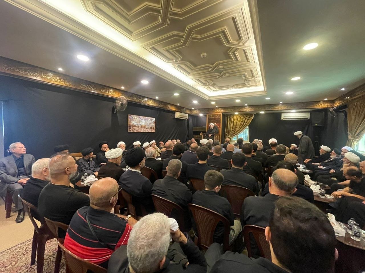 مجلس اليوم الخامس في مكتب سماحة السيد السيستاني (دام ظله) بحضورٍ علمائي واجتماعي حاشد.