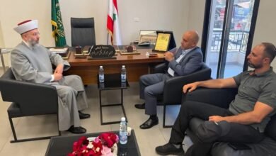 المفتي الرفاعي: المؤسسة العسكرية هي العمود الفقري للوطن والعين الساهرة على أمنه واستقراره.
