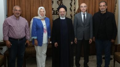 العلامة فضل الله يستقبل وفدًا من دار الأيتام الإسلامية