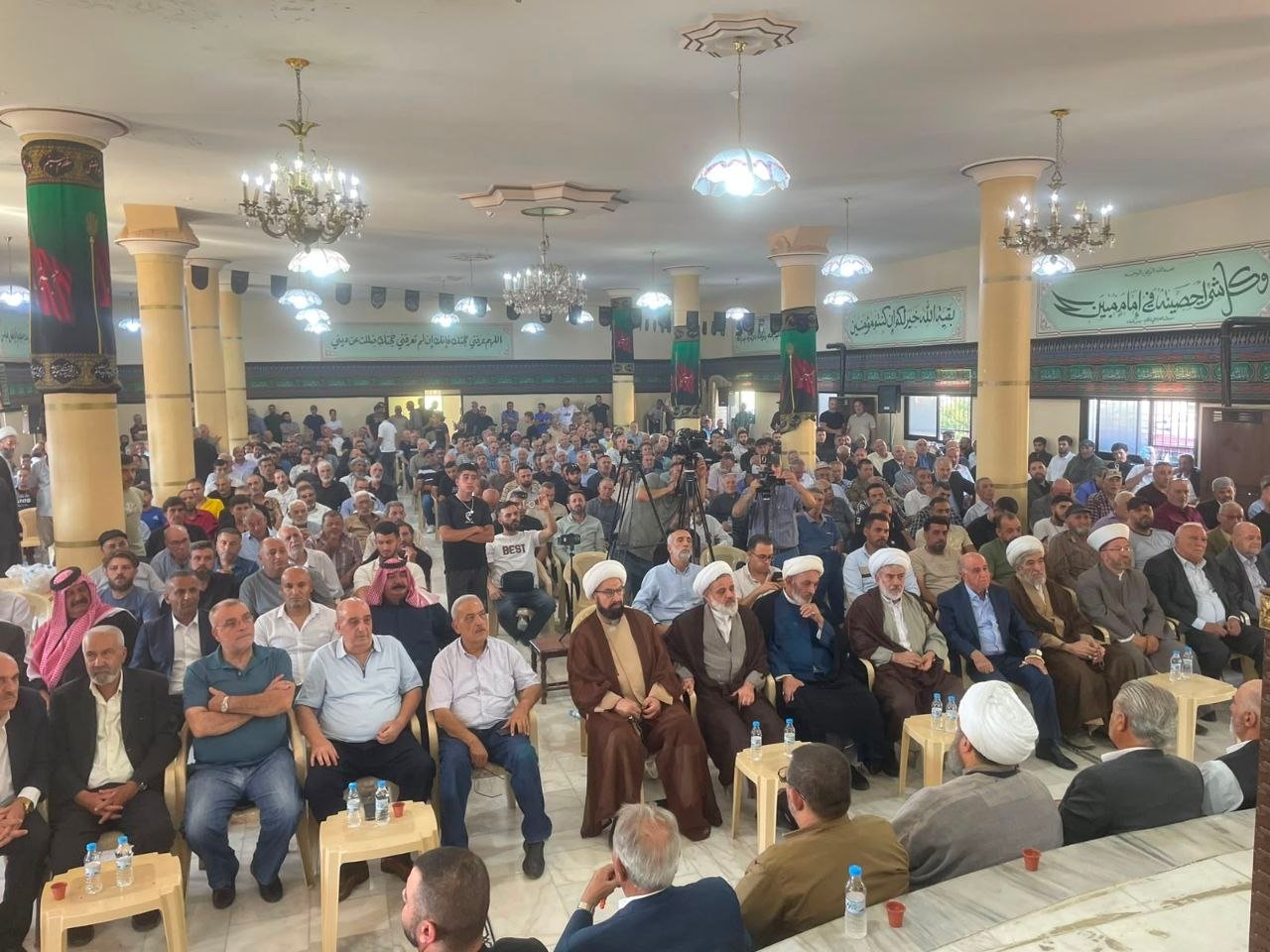 مصالحة عائلية تجمع عائلتي حيدر ودرة في يونين البقاعية
