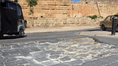 «أمام قلعة بعلبك... كم مرة بدنا نصلّحها عالفاضي؟»
