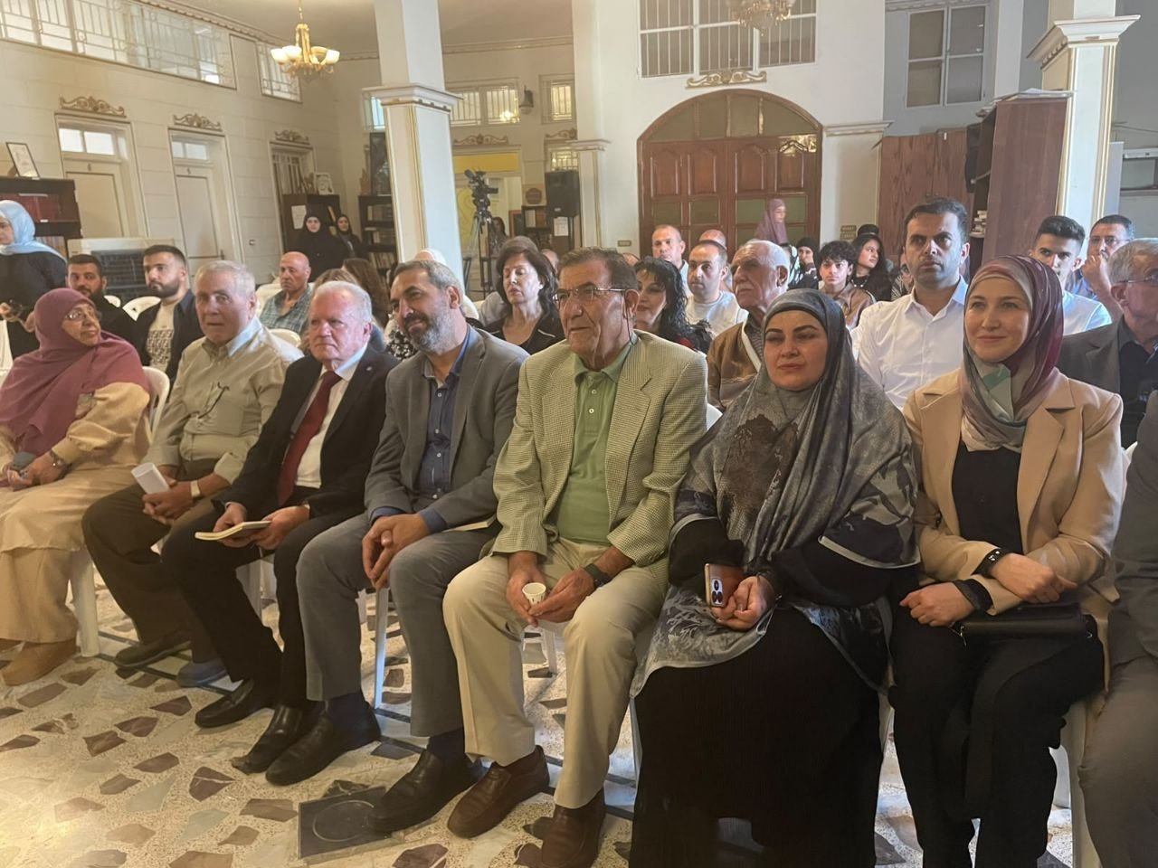 بعلبك تحتفي بالكلمة… لقاء ثقافي مميز يجمع أهل الأدب والإعلام