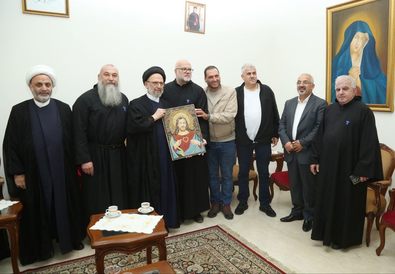 العلامة فضل الله من دير سيّدة المعونات في شملان: لبنان لا يُبنى إلا بجميع أبنائه